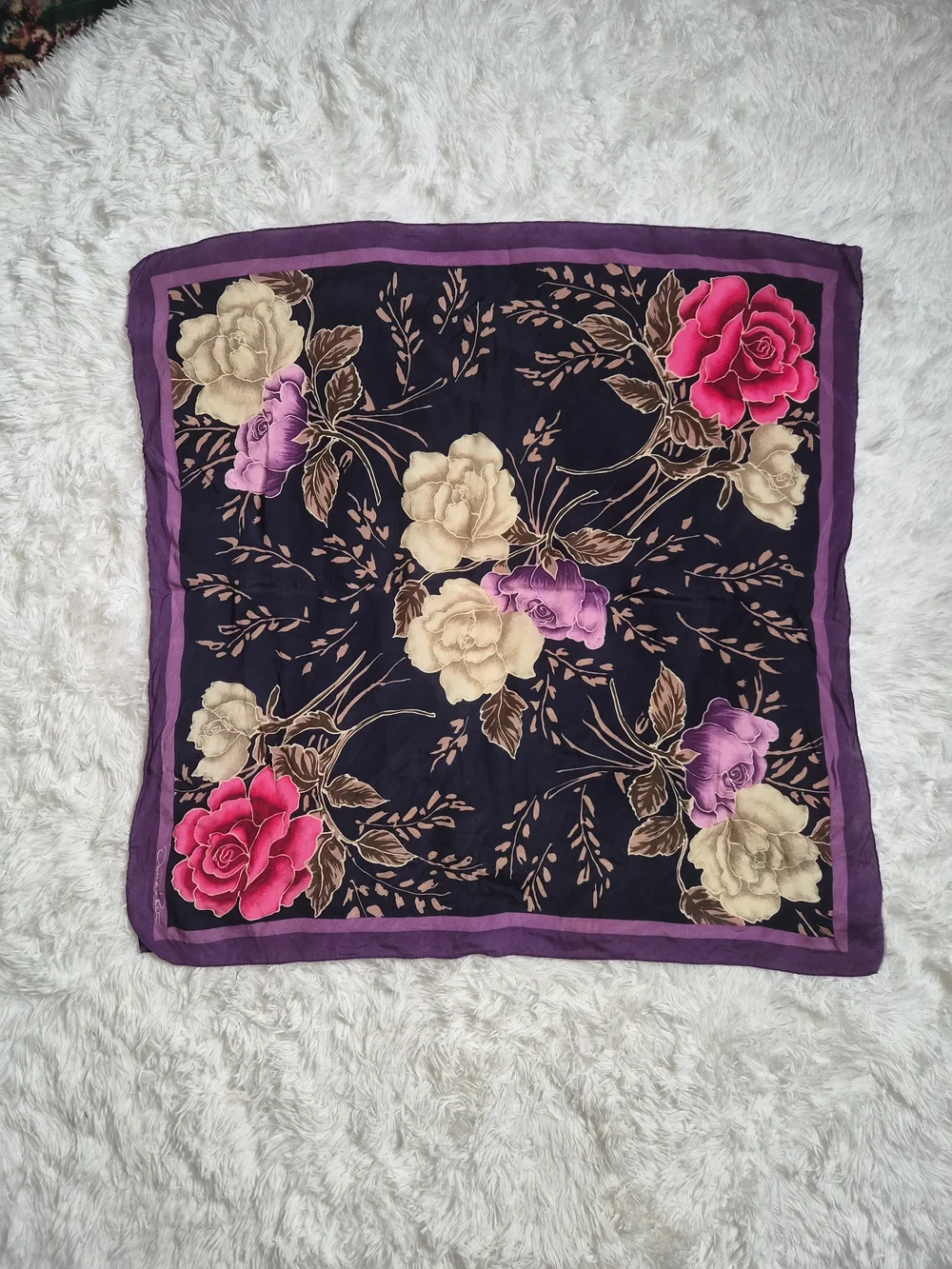 Womens Vintage Silk Scarf Oscar De La Renta Designer Purple Black Floral Print ✨